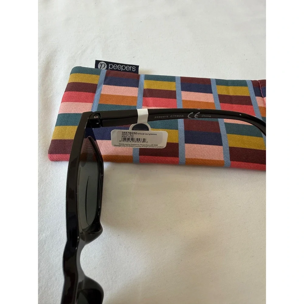 Peepers Harbor Sun Black Bifocal Sunglasses +2.50 UV400 Square Frame 3557B250